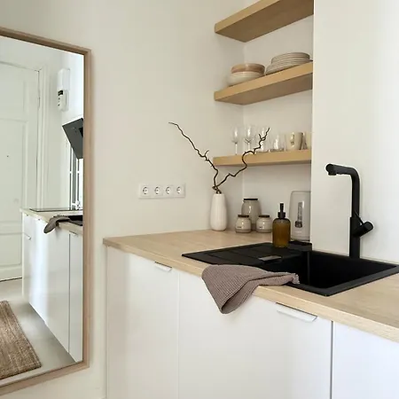 Apartment, Boho Gem Apartman *